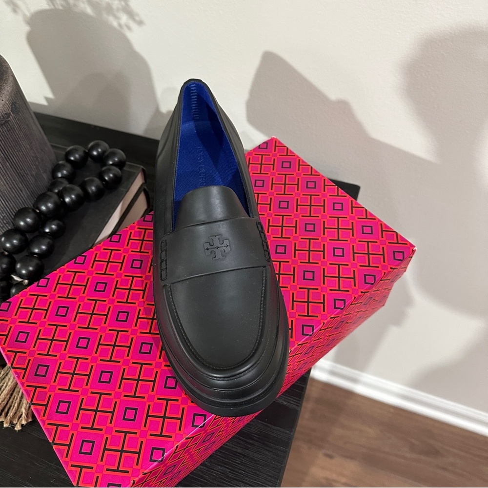 Tory burch classic rain loafer - Picture 3 of 10